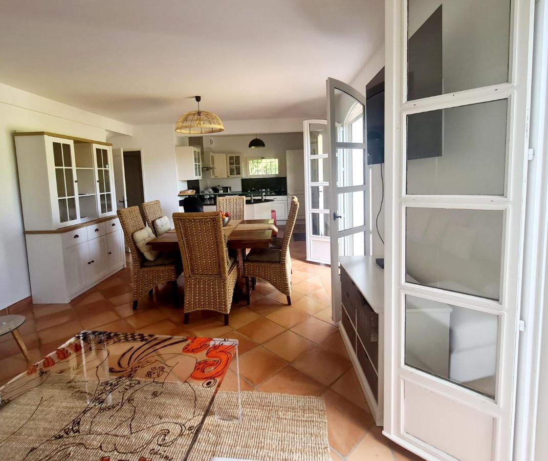 Superbe Villa-Domaine Avec Golf Piscine Et Tennis Сен-Сір-сюр-Мер Екстер'єр фото